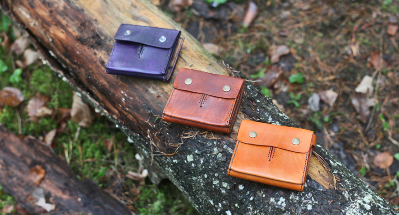 Leather wallets with two notes pockets